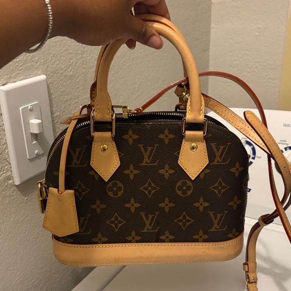 Louis Vuitton Mini Brown Monogram Bag - Picture 1 of 3